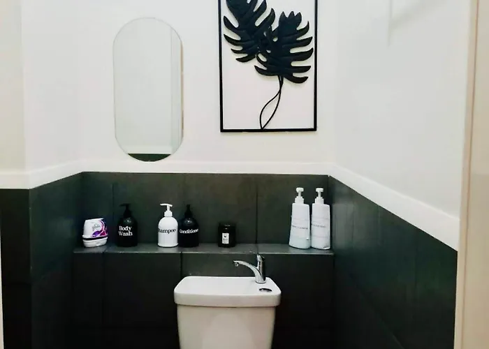 Apartahotel Staycation Finds Manila