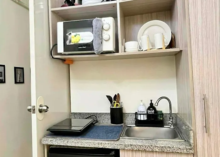 Apartahotel Staycation Finds Manila